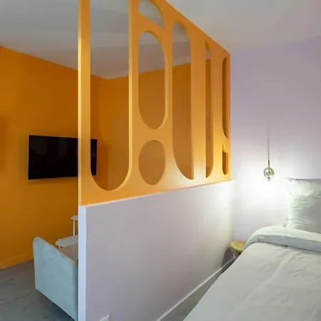 Le Macaron, Coeur Apartment