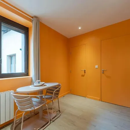 Le Macaron, Coeur Apartment *